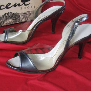 1950s Metallic Silver Leather and Clear Plastic ACCENT Slingback Sandals with Original Box.......size  7 1/2 N