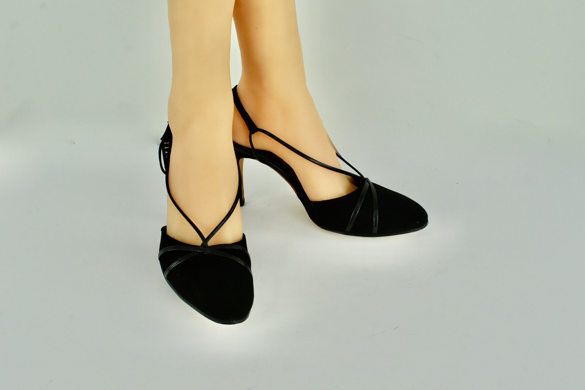 1960s JOHN JERRO Elegant Black Suede 