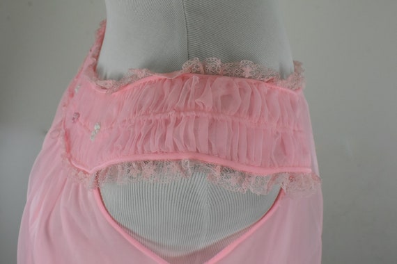 1960s Pink  Nylon  GOTHAM Lingerie Nightgown ....… - image 5