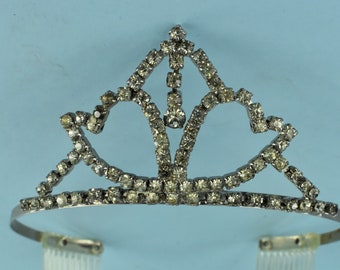 1950/60s RHINESTONE Tiara ...........   ONE SIZE Fits Most........