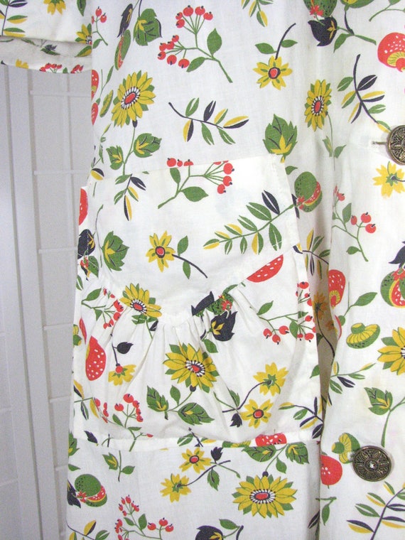 1940s Cotton Button Down House Dress / Novelty Mushro… Gem