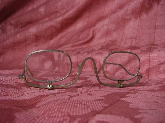 1960s Gold Tone Metal Eyeglasses FAR OUT!