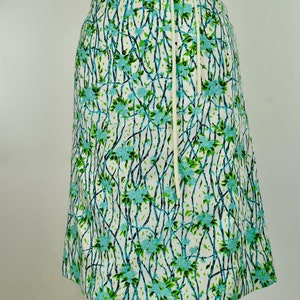 1960/70s VESTED GENTRESS Summer Blue Floral Skirt ...........size X ...