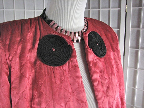 1940/50s Salmon Pink Satin Rayon Quilted LOUNGING