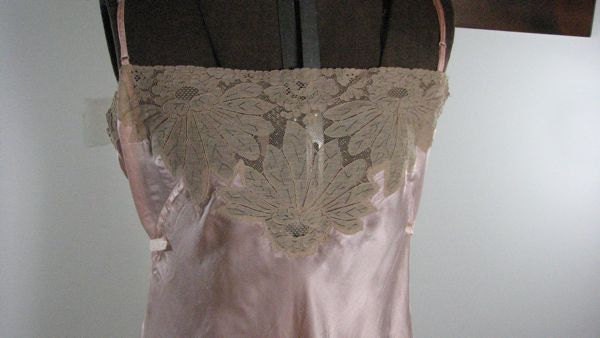 1930s Step In Peach Silk Lace Teddysize Large