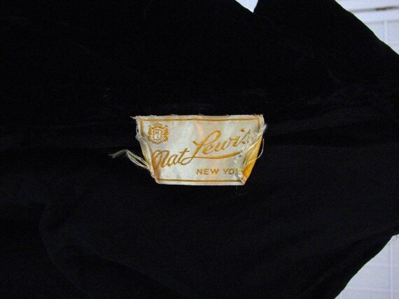 1940s Black Silk Velvet Robe / Hostess Gown .....… - image 5