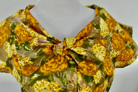 1950s Australian  Floral Button Down  Cotton Dres… - image 2