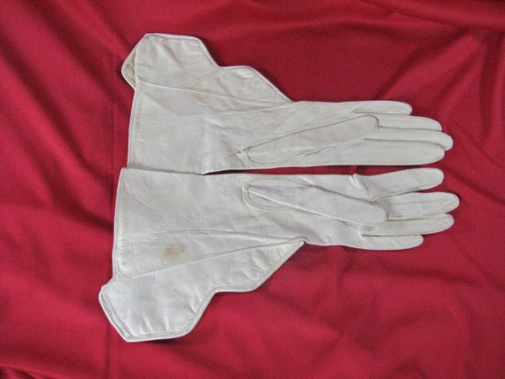 1910/20s Kid Leather Gauntlet Gloves with Black F… - image 3