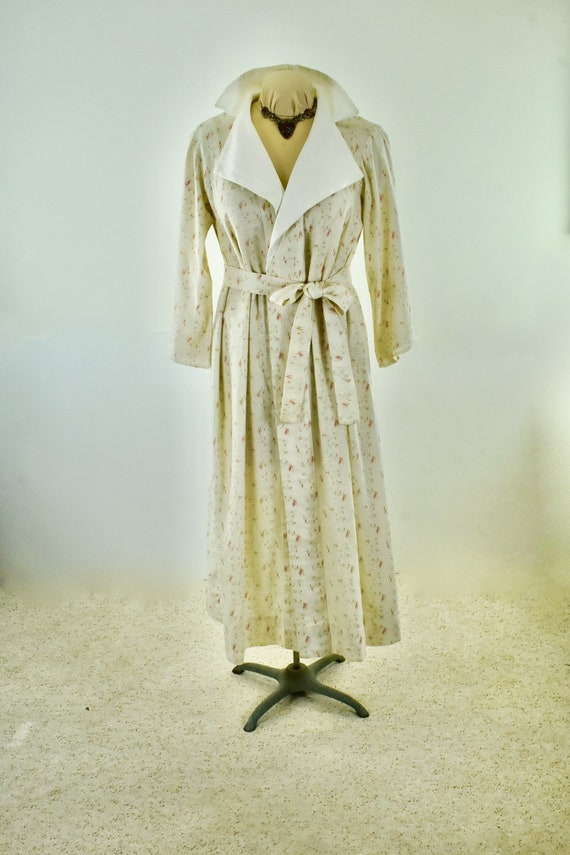 1920/30s Art Deco Textured Cotton Robe........ siz