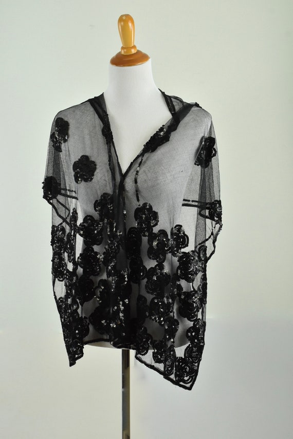 1930/40s Black Sequin & Net Shawl........Made by … - image 1