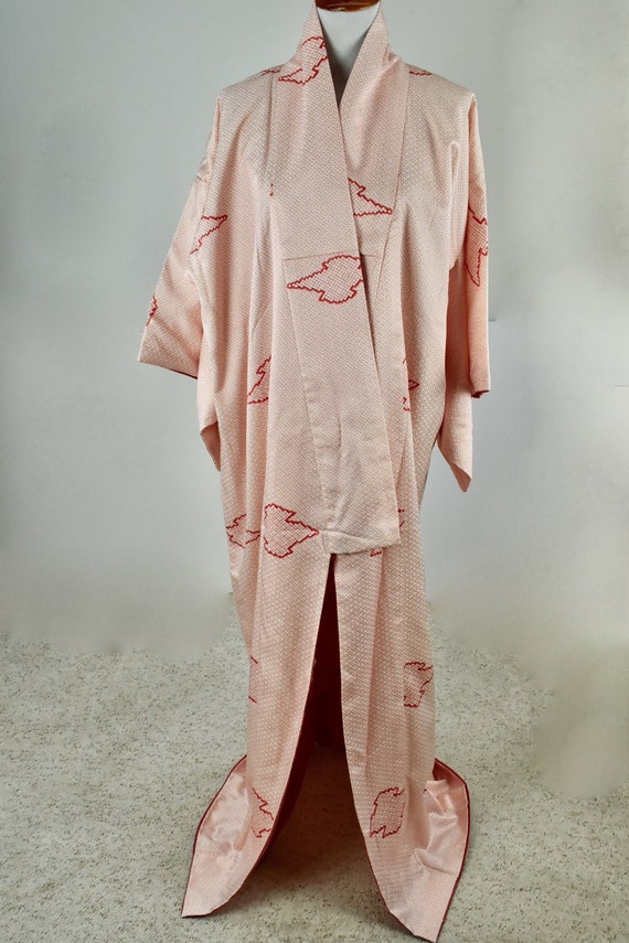 1960/70s  CORAL  Silk Kimono ...... Hand Tailored 