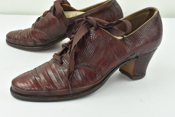 1930s REPTILE  Hand Sewn  SHENANIGANS Oxfords....… - image 4