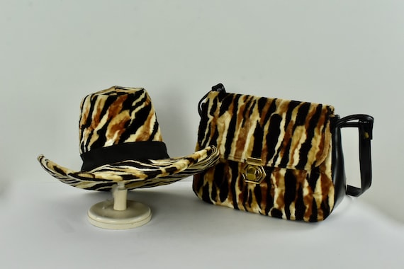 1970s Matching FAUX  FUR  Hat & Shoulder Bag.....… - image 1