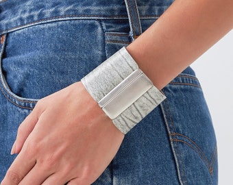 Leather Bracelet Women's Bracelet White Leather Cuff 