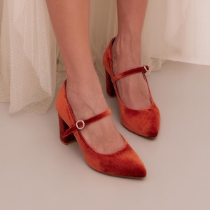 JANE ORANGE HEELS