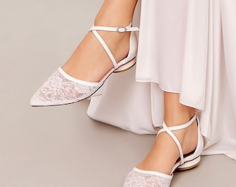 Off White Wedding Flats, IVORY Satin Flat Shoes with Lace and pearls, WHITE Lace Up Ribbon Ballet Style Slipper, Comfortable Wedding Shoes.