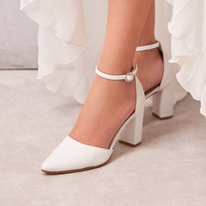 White Wedding Shoes, Ankle Strap Heels for Bride, White Bridal Heels, Pointy Bridal Shoes, Minimalist Bridal Pumps, "Olympia" Custom Made