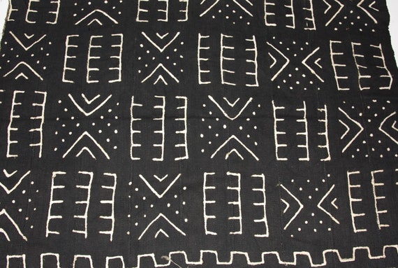 MC256 - Black and White Handmade Mudcloth fabric from Mali West Africa |  African fabric