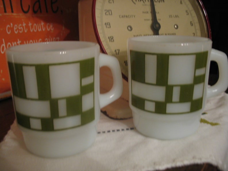 2 Fire King Cups. Mugs, Coffee cups Anchor Hocking . Geometric pattern 