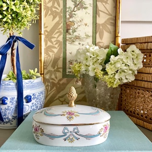Vintage Ormolu Porcelain Dresser Box