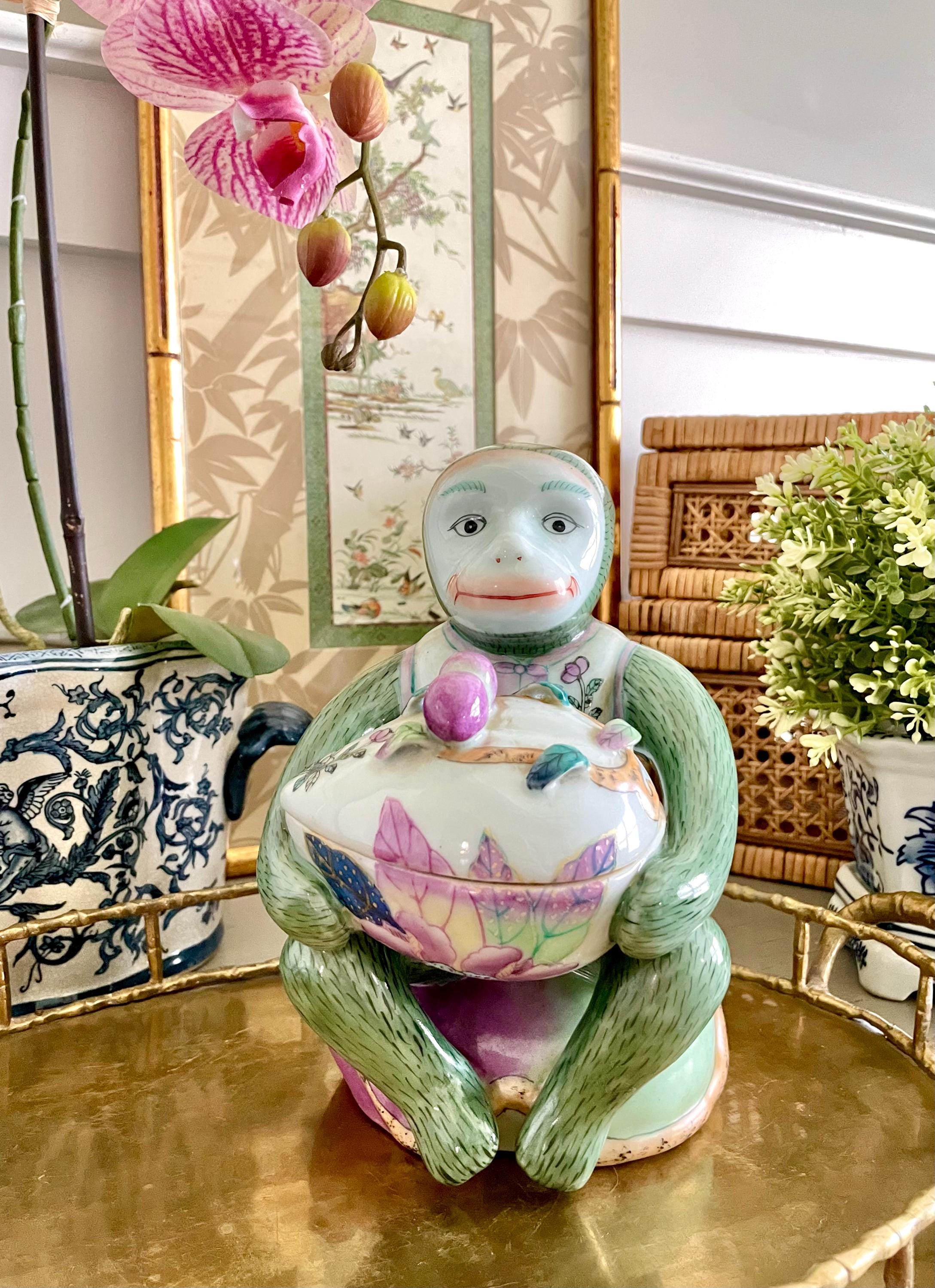 Mottahedeh Tobacco Leaf