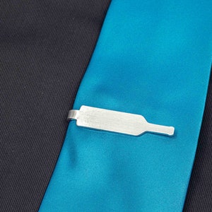 Wine Bottle Tie Clip image 1