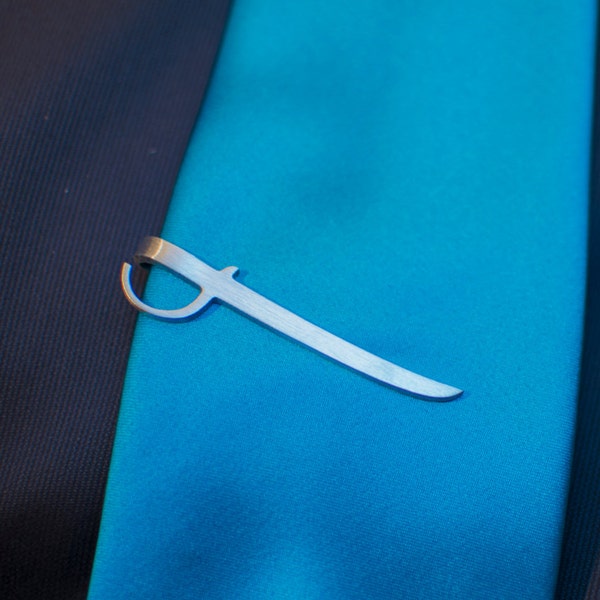 Cutlass Tie Clip