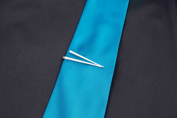 Chopsticks Tie Clip