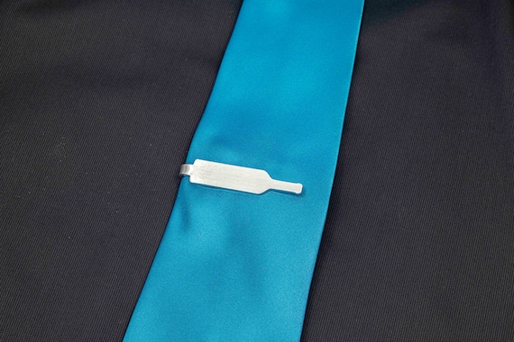 Wine Bottle Tie Clip