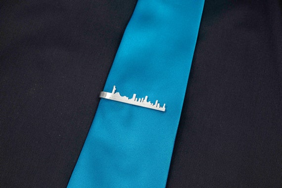 New York Skyline Tie Clip