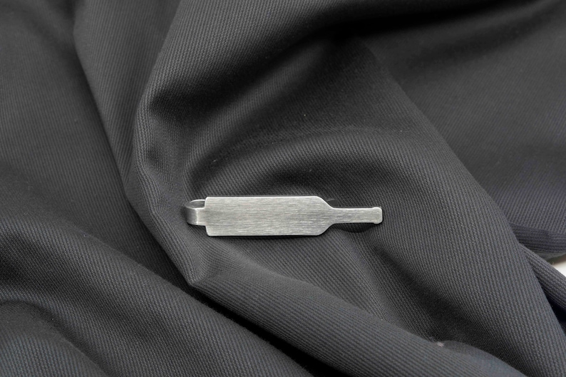 Wine Bottle Tie Clip image 2