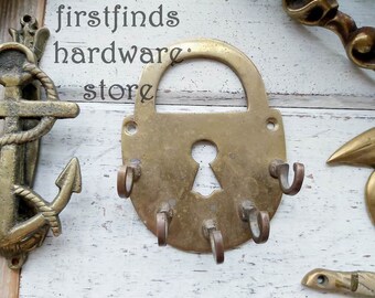 Vintage Brass Decor Hooks Padlock Key Hanger Gold Tarnished Anchor Door Knocker Pelican Sea Shell Hardware Metal Screw Included