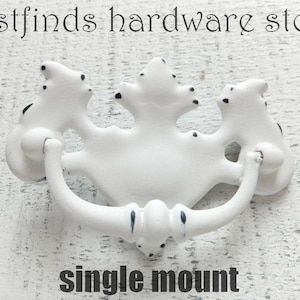 Single Mounting Drawer Pulls Shabby Chic White Handle Furniture Hardware Vintage Chippendale Swing Canadian Leaf Screws Included