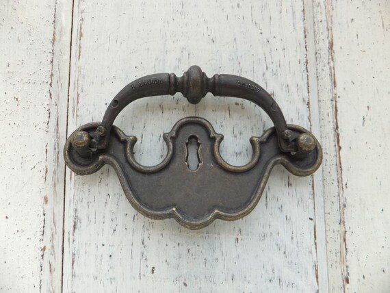 Set Of 2 Original Drawer Pulls Key Hole Dresser Cabinet Etsy