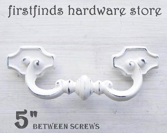 SET OF 3 Ornate White Metal Farmhouse Pulls Fixed Kitchen Door Handles Cabinet Hardware Furniture Drawer Screws Included 5inch Mounting