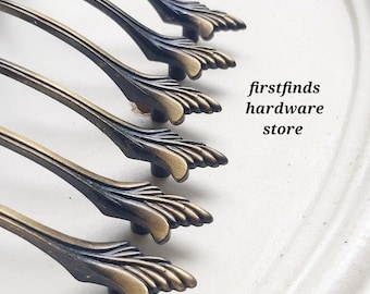 Cabinet Handles French Furniture Drawer Pull Off-White Shabby Rustic Antiqued Farmhouse Painted Metal Hardware Screw Included 3inch Mounting