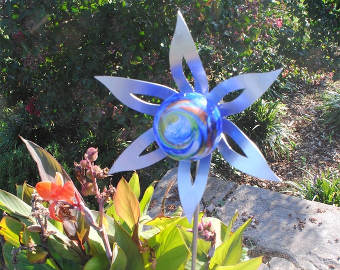 50-918 Flower Garden Sculpture - Blue multi
