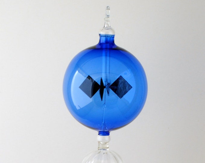 1223 Hanging Elongated Radiometer with Blue Round