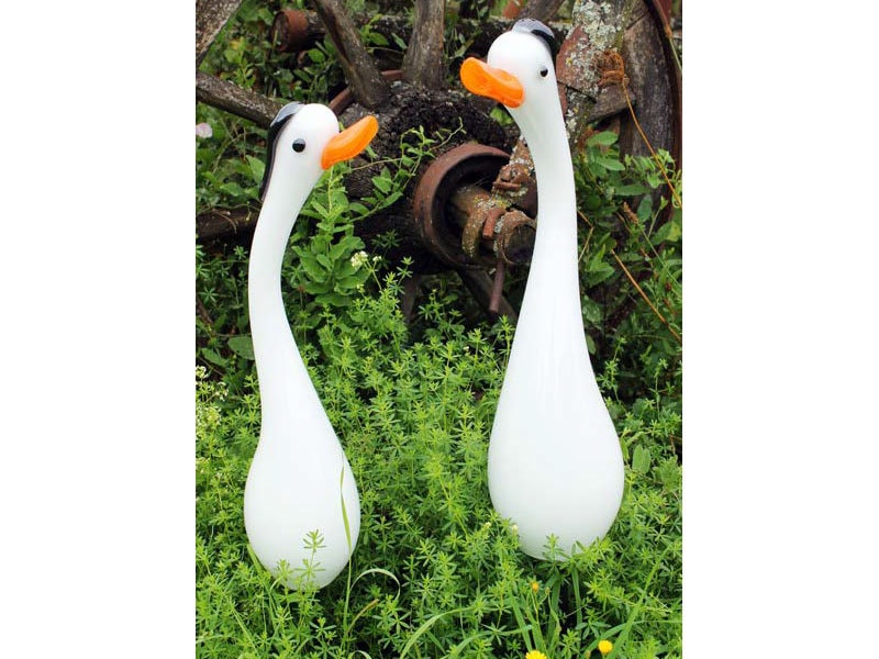 Goose Garden Sculpture (1 piece per order)
