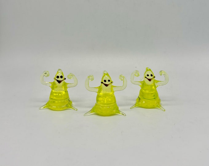 Strong Ghost (1 Ghost for price shown)