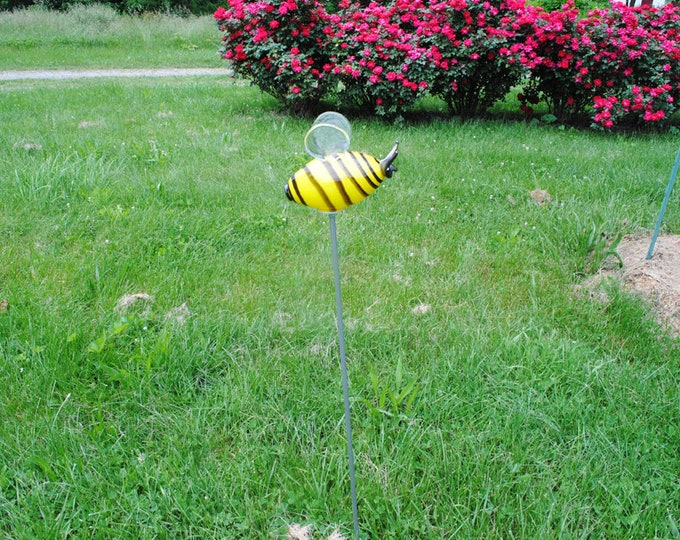 Bee Garden Sculpture