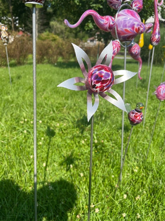 50-918 Flower Garden Sculpture - Pink