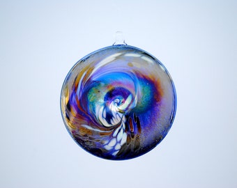 e00-65 Flat Iridescent Disc Ornament Dark Blue