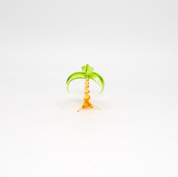 e30-00 Miniature Palm Tree