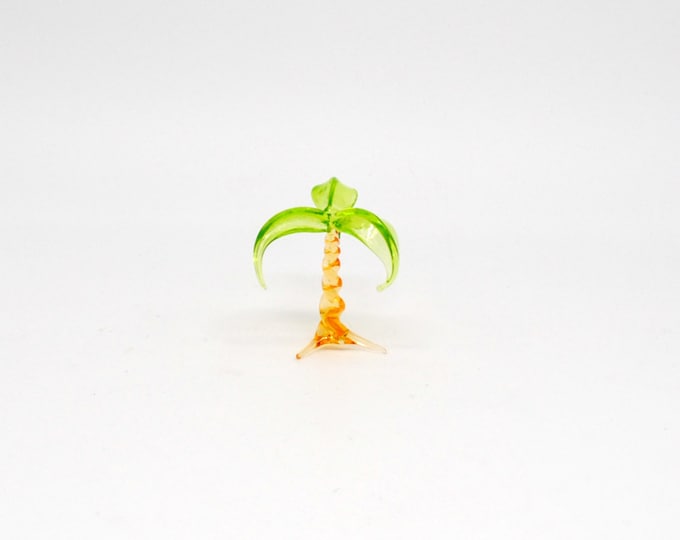 e30-00 Miniature Palm Tree