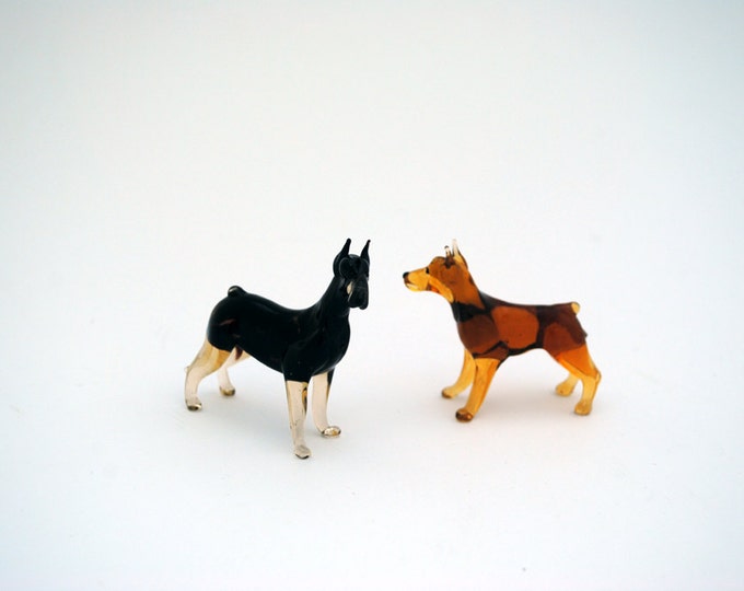 Doberman Pinscher (1 piece for price shown)