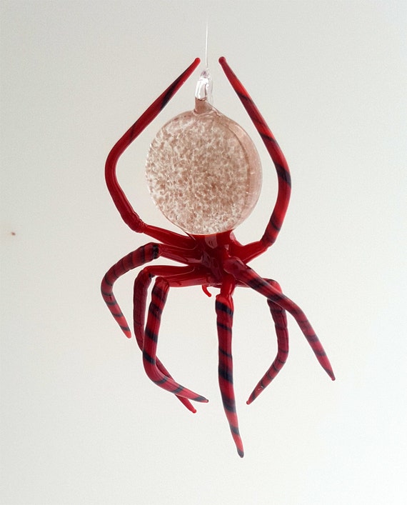 30-21A Medium Red Spider with Striped legs and Aventurine in the abdomen