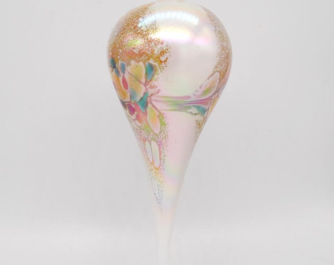 e00-68 Handblown Iridescent Cone Ornament