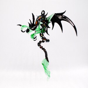 36-997 Guardian Dragon - Green / Black