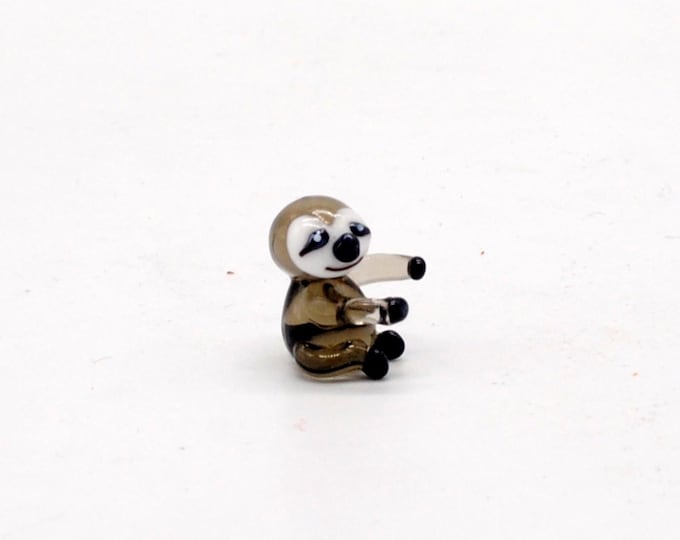 30-00 Miniature Sloth